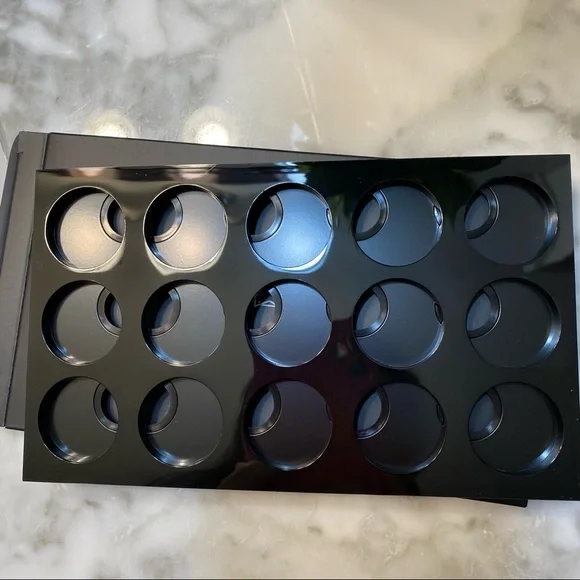 MAC pro-palette insert - Picture 3 of 3